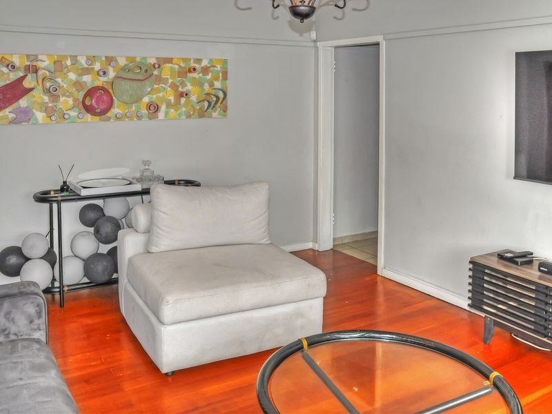 Charming 2 Bedroom Townhouse in Secure Estate – Primrose Hill - Photo 4