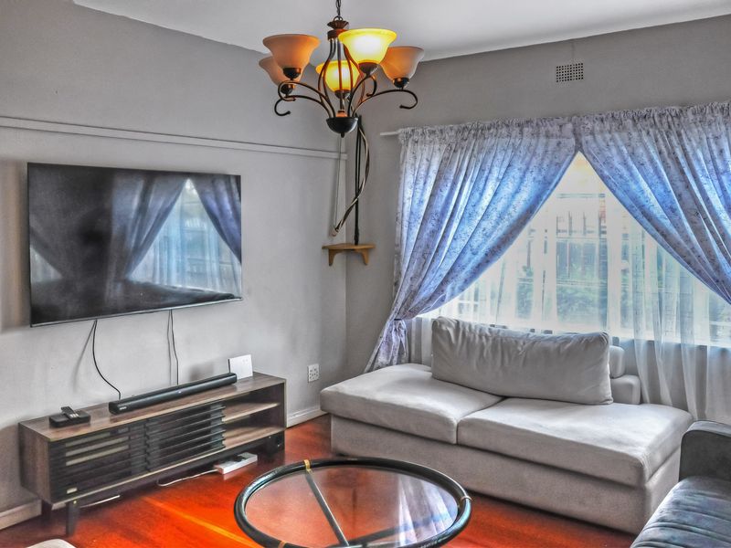 Charming 2 Bedroom Townhouse in Secure Estate – Primrose Hill - Photo 1