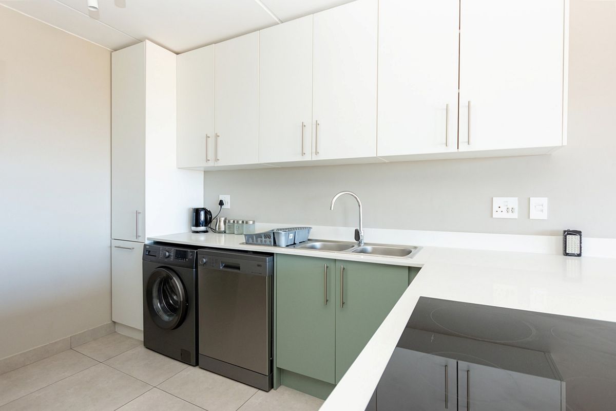 Modern Coastal Apartment with Ocean Views | Nivica, Langebaan - Photo 5