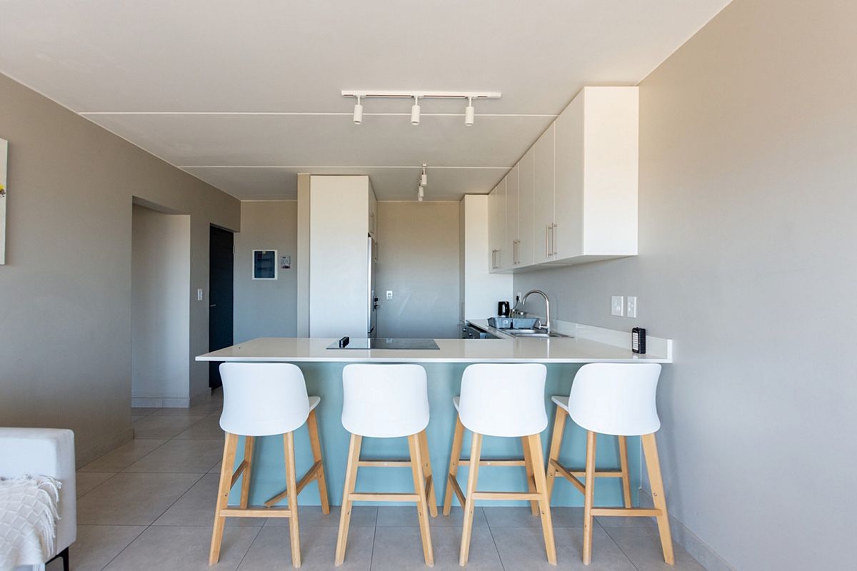 Modern Coastal Apartment with Ocean Views | Nivica, Langebaan - Photo 4