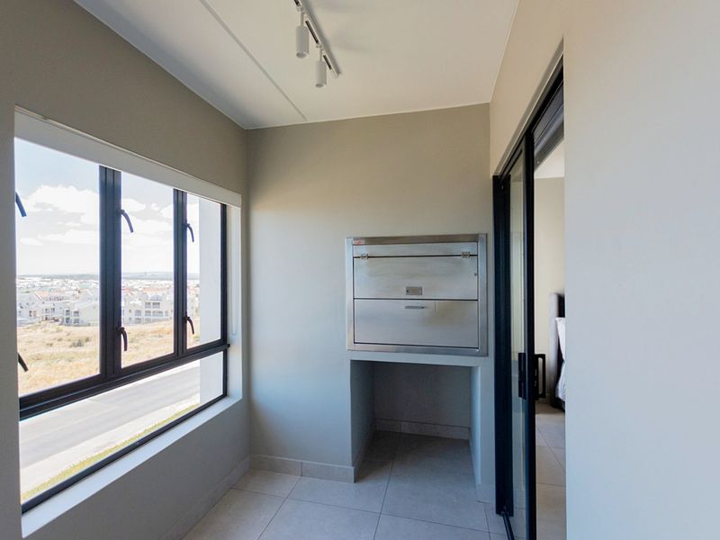 Modern Coastal Apartment with Ocean Views | Nivica, Langebaan - Photo 9