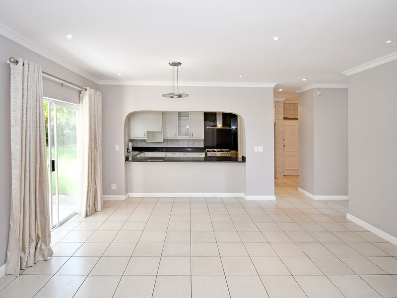 Hampton Style Family Chateau - Photo 5