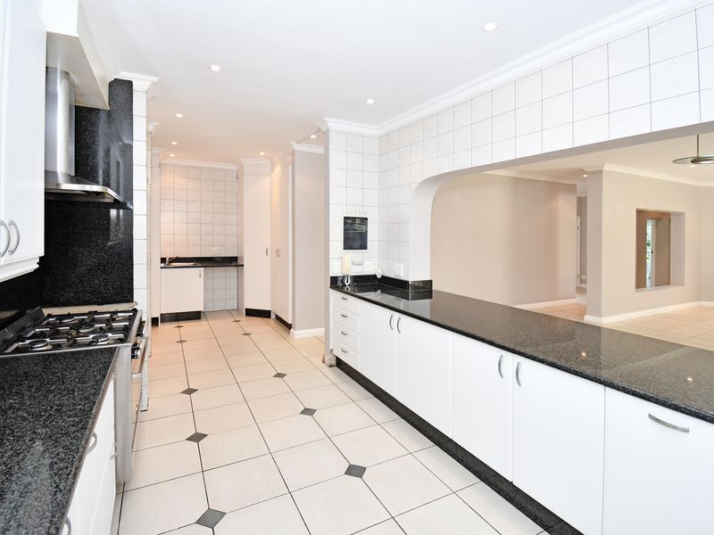 Hampton Style Family Chateau - Photo 9