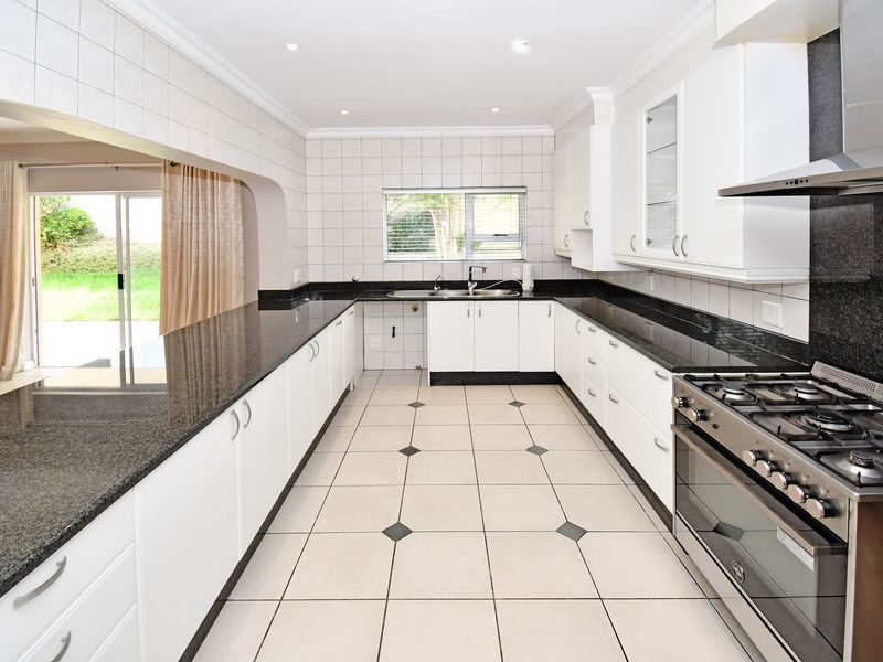 Hampton Style Family Chateau - Photo 8