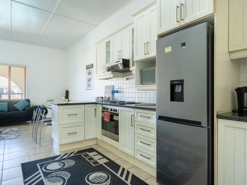 2-Bedroom Apartment for Sale in Warner Beach - Photo 5