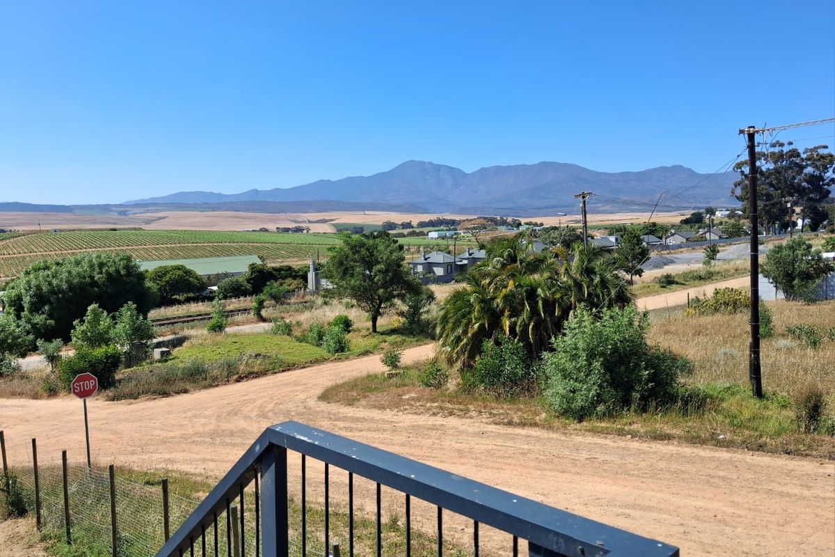 Country weekend getaway or investment rental in BOTRIVER - Photo 3