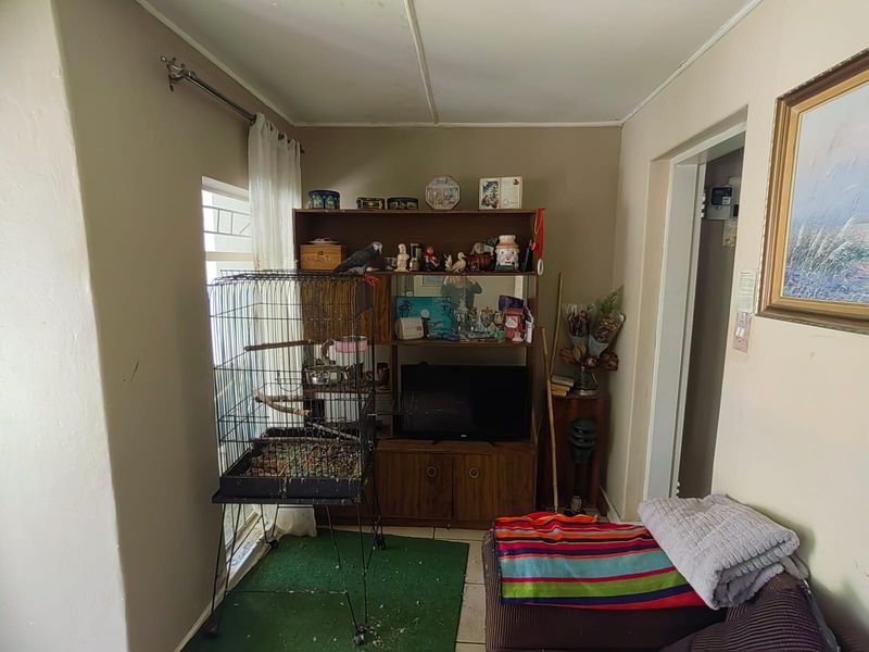 Charming Townhouse near the Vaal River for Sale in Parys - Photo 5