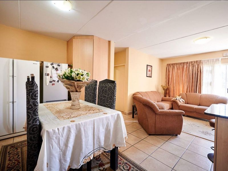 Invitation to View and Negotiate this amazing Property - Photo 4