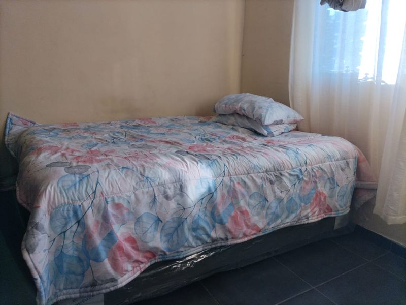 3-Bedroom Apartment in a Secure Complex – Ideal Location in Mid Town - Photo 10