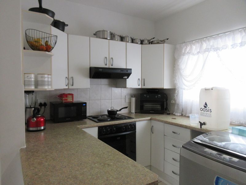 2 Bedroom Townhouse on the West Bank of Port Alfred - Photo 8