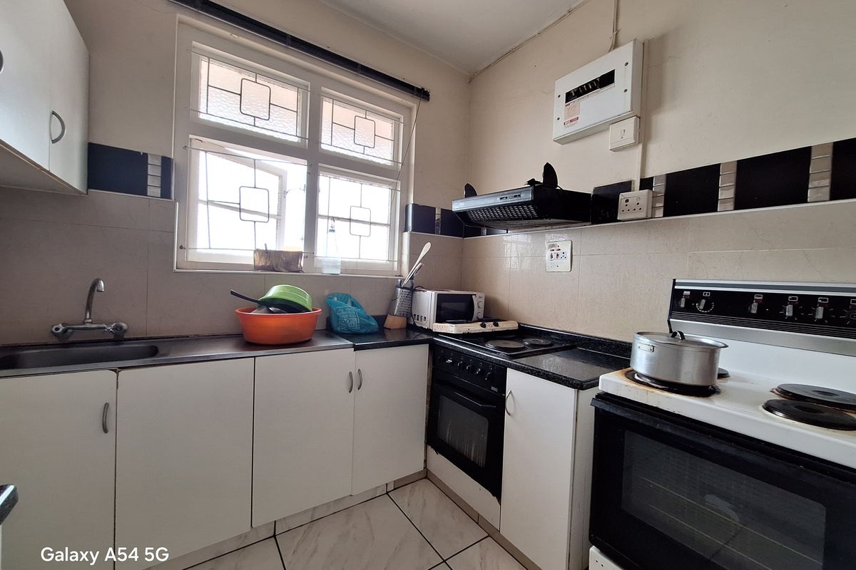 First Time Buyer or Investor - Photo 2