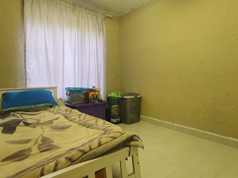 Two bedroom Townhouse with private garden - Photo 8