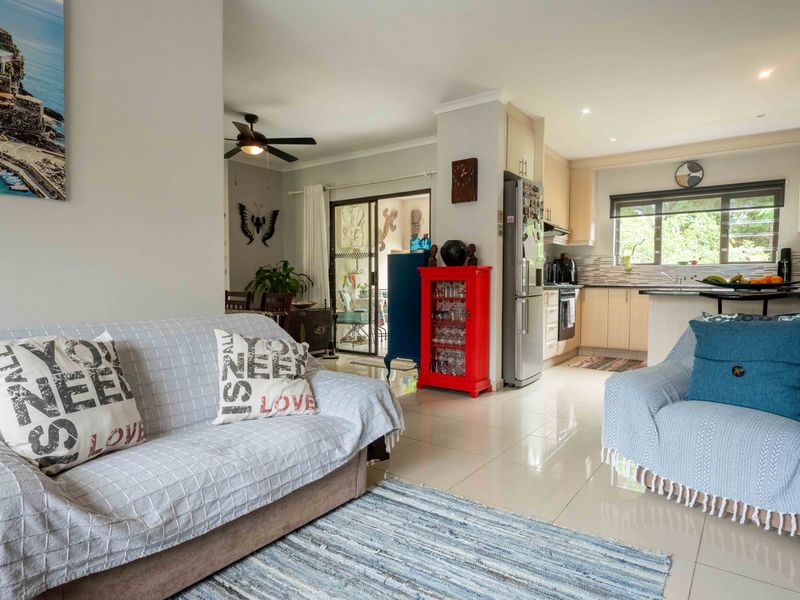 Serene, safe and secure on a Golf Estate - Photo 3