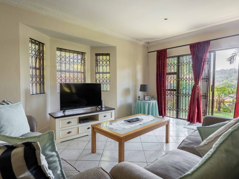 Home Sweet Home — Your Ideal Toti Home Awaits! - Photo 3