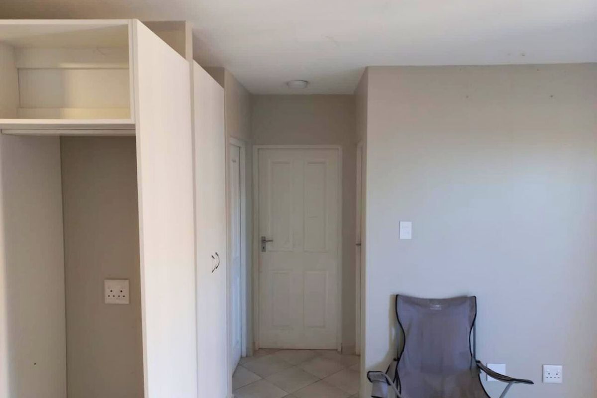 🏡 Beautiful 2-Bedroom First-Floor Apartment for Rent - Photo 5