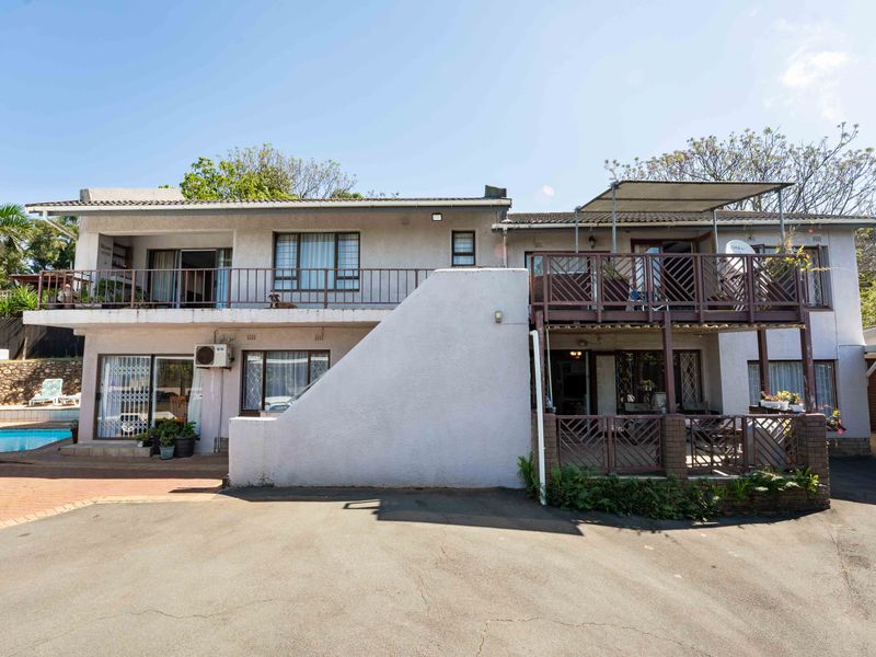 Live, Invest & Relax – One Property, Endless Possibilities - Photo 2