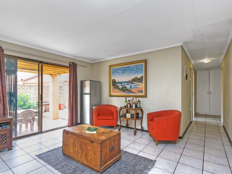 Fixer-Upper Opportunity - Photo 9