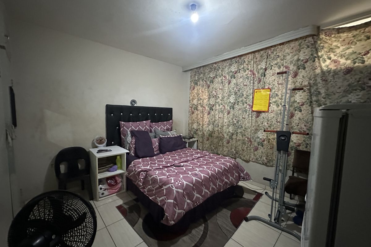 Investment property - Photo 4