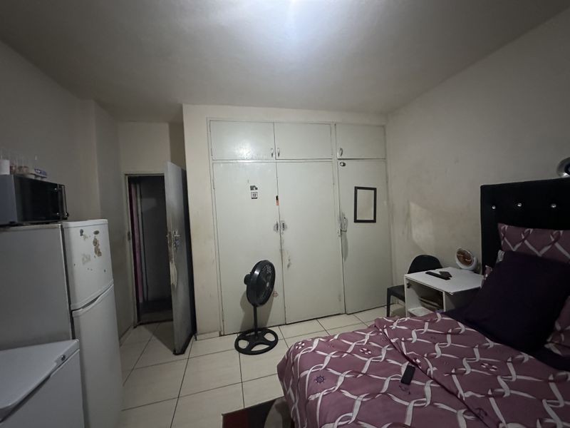 Investment property - Photo 5