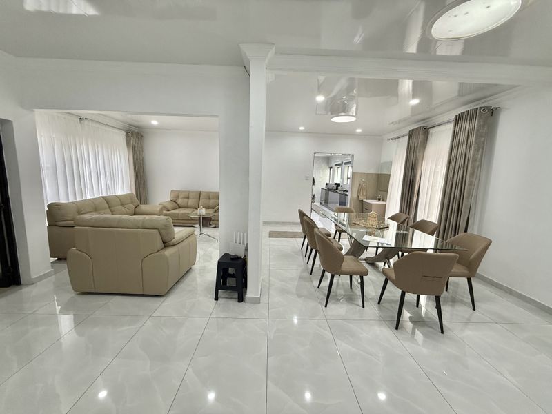 Renovated property in Gated street in Secunda - Photo 3