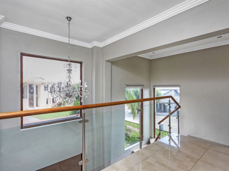 A Private Palm-Framed Sanctuary Blending Contemporary Luxury with Farm-Inspired Design - Photo 5