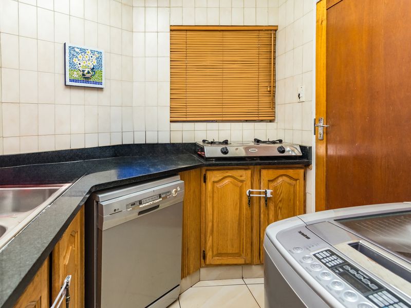 Across from Noordheuwel High School! - Photo 8