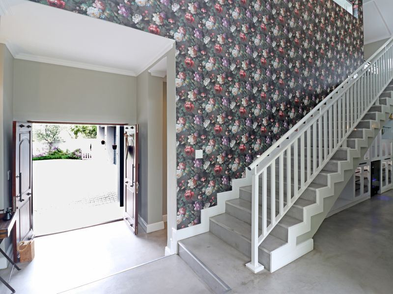 A Beautiful Contemporary Four-Bedroom Farmhouse with Exceptional Entertaining Spaces - Photo 6