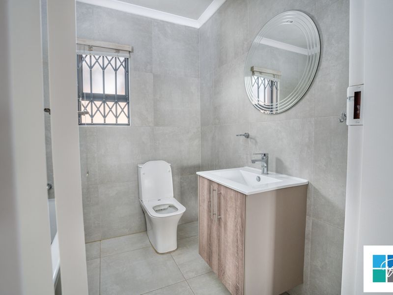 Live Where It Matters – Prime Location Near Sasol Charlie 1 Gate - Photo 5