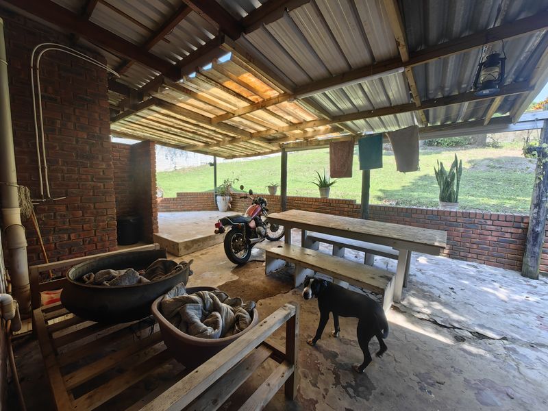 Charming Family Home on Generous Plot with Garden Cottage and Endless Possibilities - Photo 7