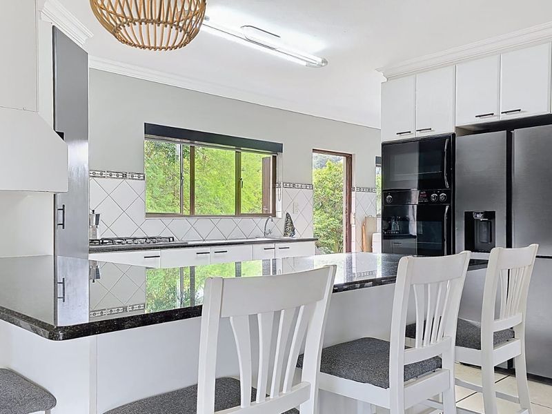 Elegant Coastal Living with Income-Generating Flatlet in Prime Ballito Location - Photo 3