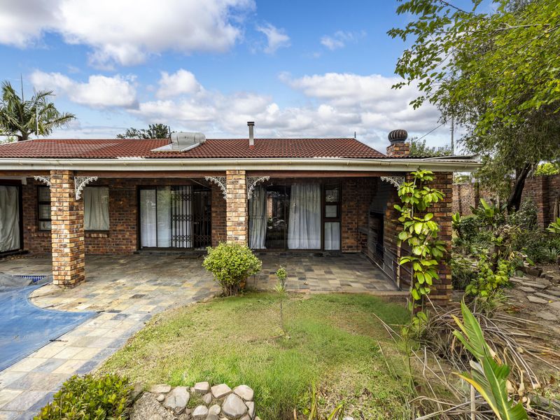 We have a serious seller with a Perfect Address in Nahoon Valley - Photo 7