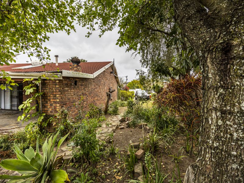 We have a serious seller with a Perfect Address in Nahoon Valley - Photo 10