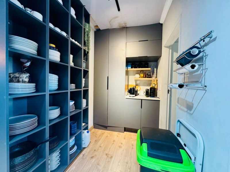 Modern Family Home with Two Income-Generating Flatlets & Full Solar System - Photo 8