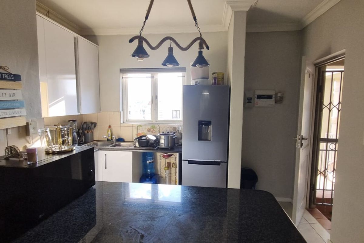 Immaculate Condition: Maintained to absolute perfection—not a cent needs to be spent on repairs - Photo 5
