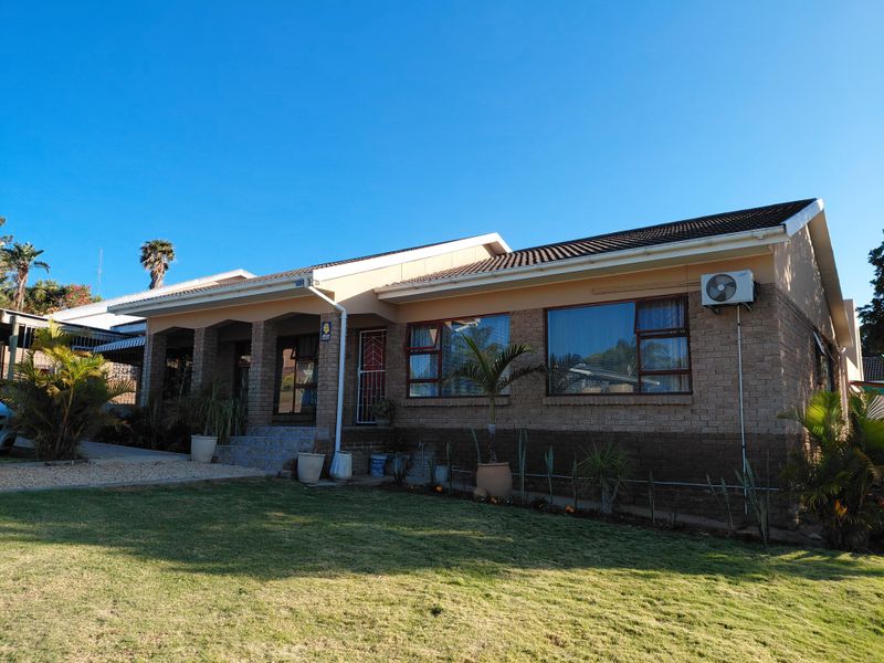 Strelitzia Park – Corner Plot Gem with Stunning Views - Photo 2