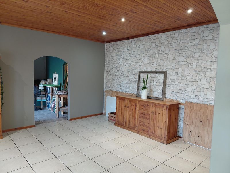 Strelitzia Park – Corner Plot Gem with Stunning Views - Photo 10