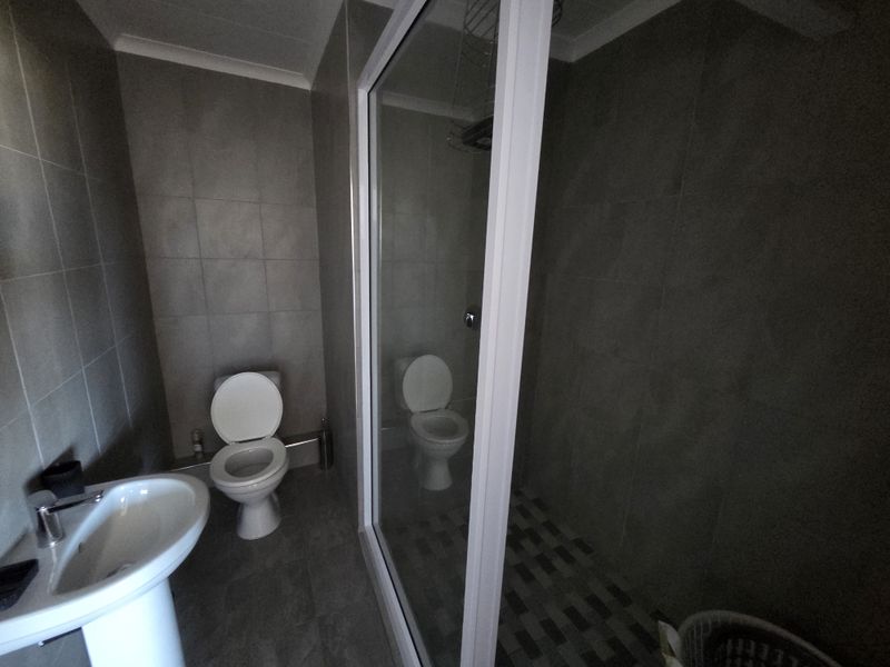 Marine Drive Bliss:  Rental Alert - Photo 9