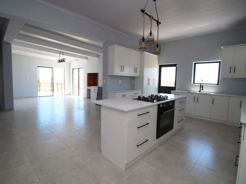 Brand new home in picturesque West Coast farming surrounds - Photo 10