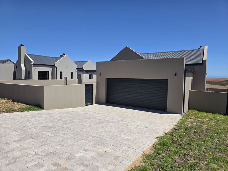 Brand new home in picturesque West Coast farming surrounds - Photo 2