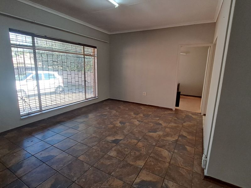 Own a charming, income-generating property in the heart of Leslie! - Photo 8