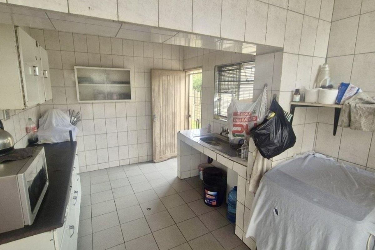 Well Priced home for Sale - Photo 2