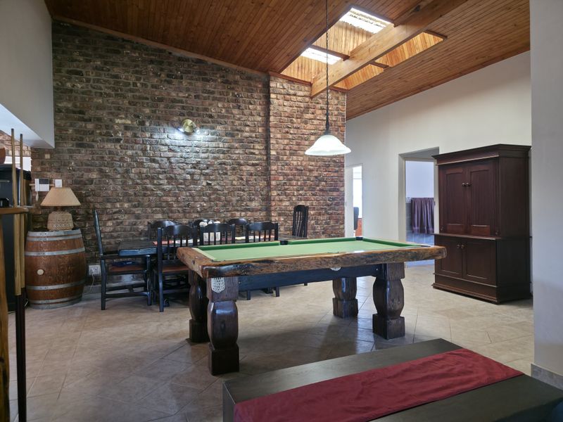 Spacious Family Home at a Prime Location in Noorsekloof, Jeffreys Bay - Photo 5