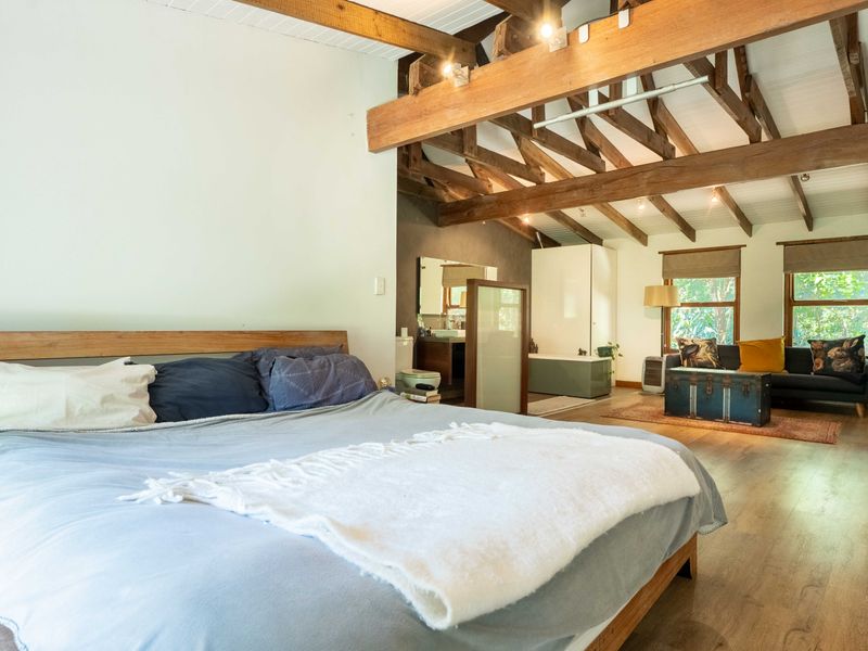 Tranquil Retreat with 2 income producing flatlets - Photo 10