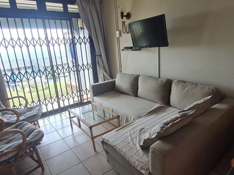 Holiday unit on beach for sale - Photo 7