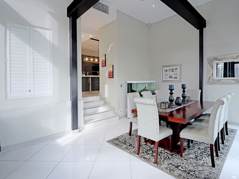 Prepare to be impressed by a home that truly stands apart !!! - Photo 10