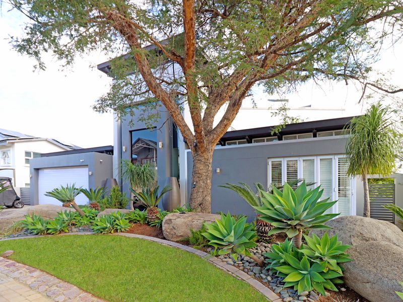 Prepare to be impressed by a home that truly stands apart !!! - Photo 1
