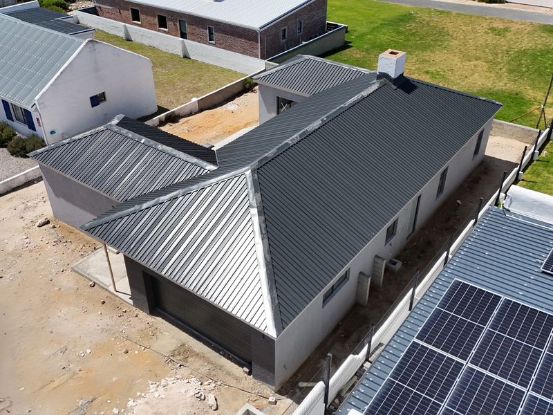 Brand New Home Nearing Completion - Photo 4