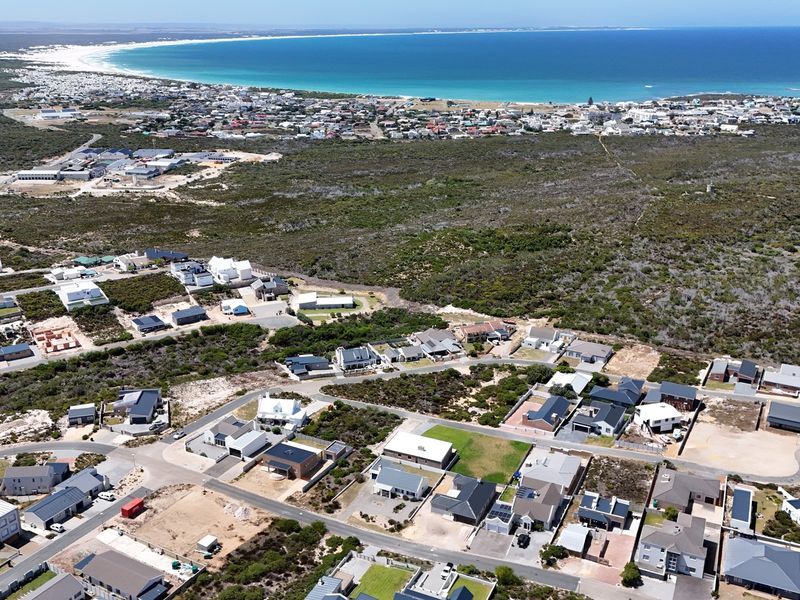 Brand New Home Nearing Completion - Photo 9