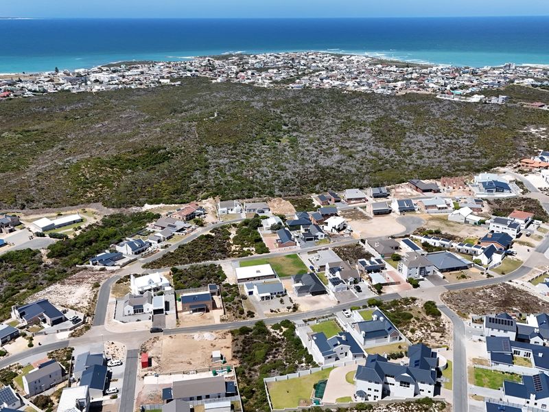 Brand New Home Nearing Completion - Photo 10