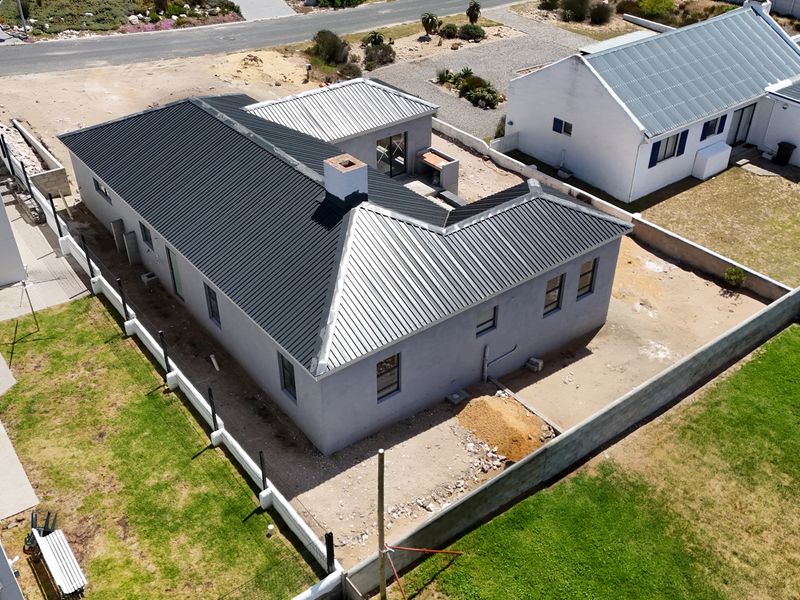 Brand New Home Nearing Completion - Photo 3